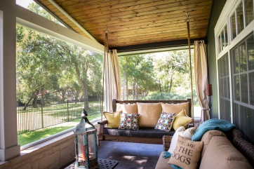 Classic Porch Swing